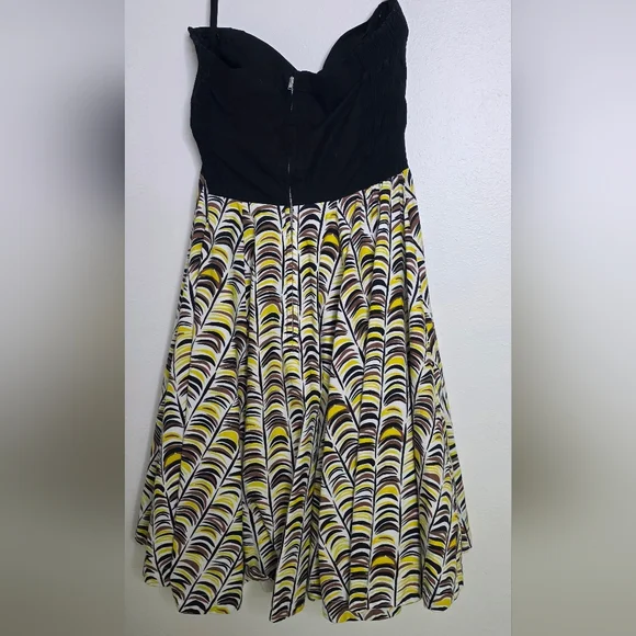 Anthropologie Girls From Savoy "Memories of Feathers" Retro Strapless Dress 12 - Picture 9 of 9